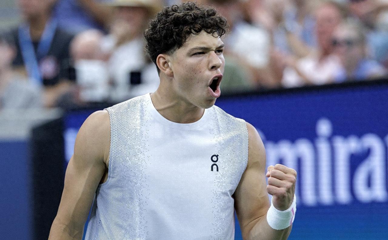 九游官网-关于赛地聚焦：中超赛后热度飙升，莱比锡更衣室发声，赛场秩序良好，身体对抗强度拉满的信息